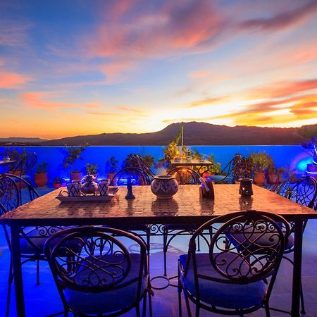Casa Voyager 'Secret Garden Terrace' Appartement Chefchaouen Buitenkant foto